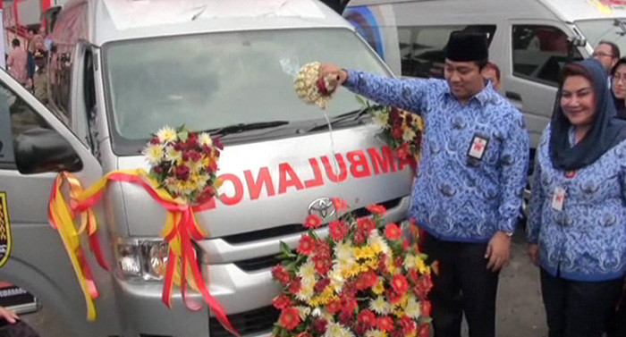 Image Ambulan Hebat : Si Cepat diluncurkan Walikota